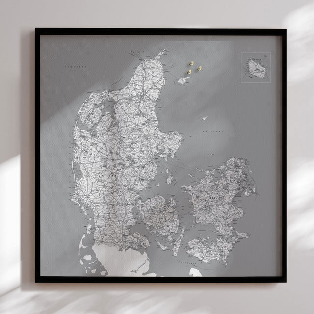 Danmarkskort i sort ramme - Grey - Opslagstavle - Incado