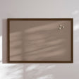 Opslagstavle med røget egetræsramme - Rich Beige - Incado