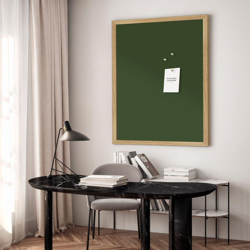 Opslagstavle med egetræsramme - Dark Olive
