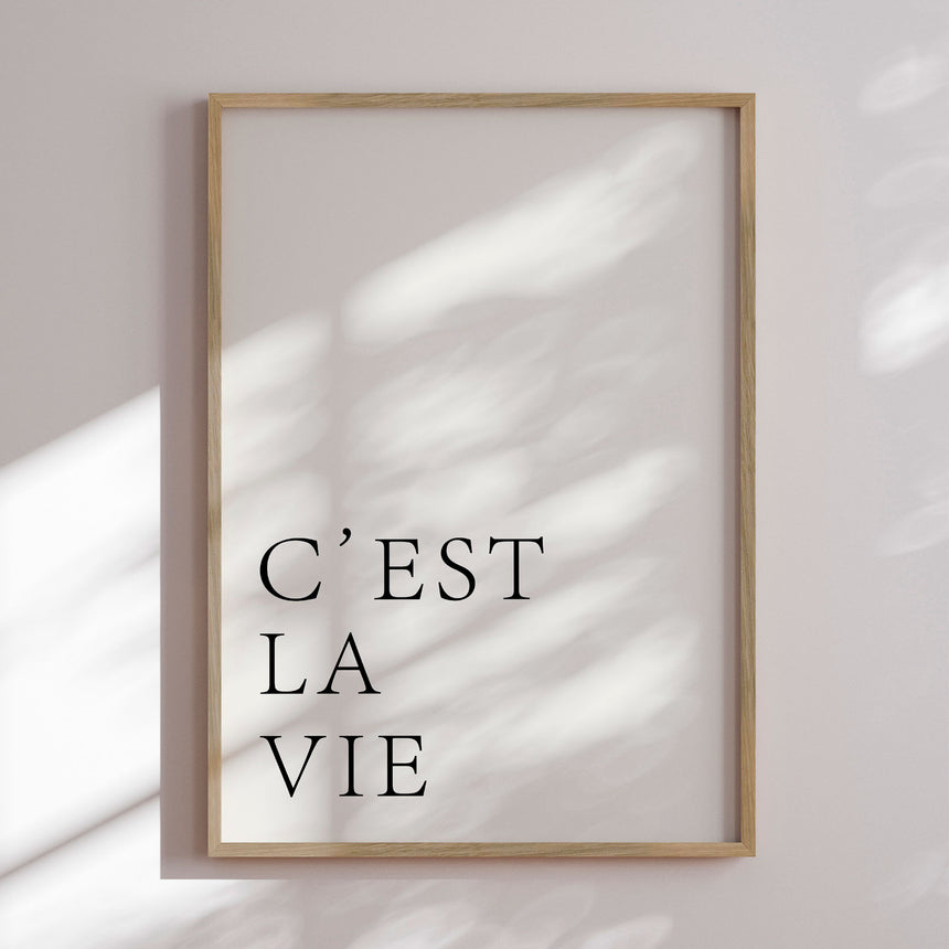 Plakat - C'est La Vie - Duchess Plum