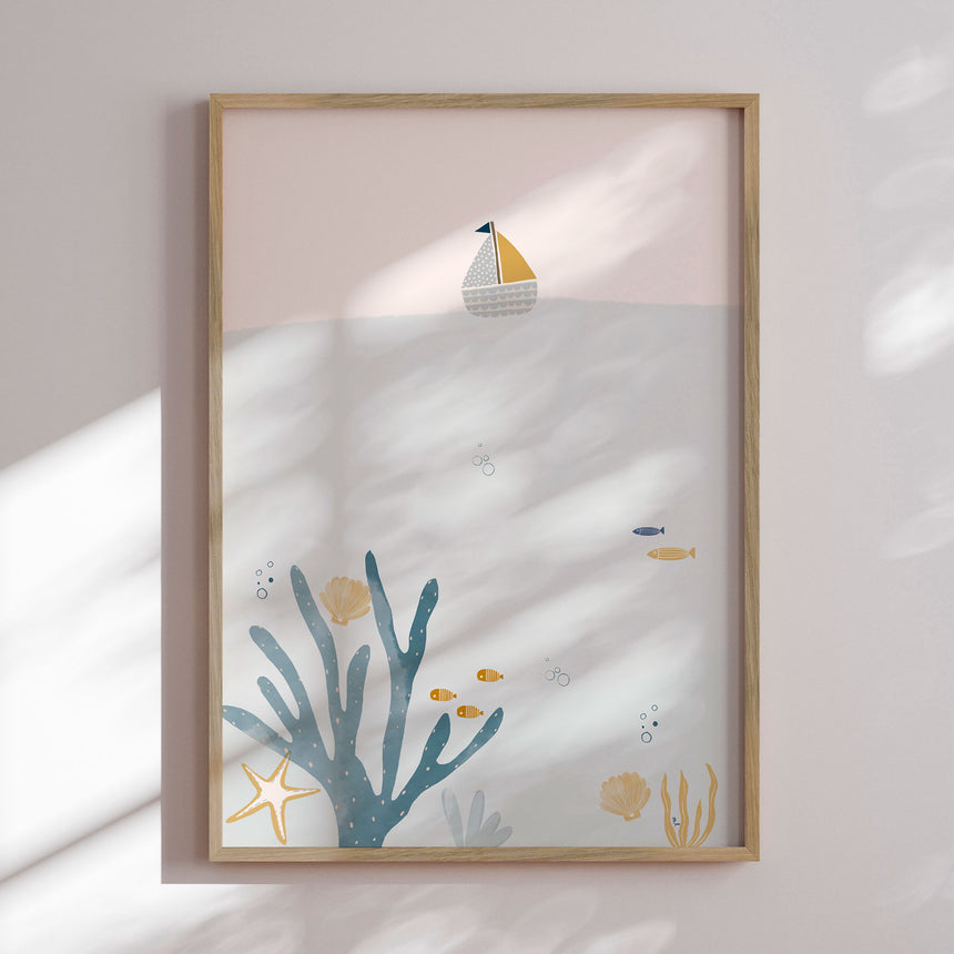 Plakat - Little Sailboat Undersea - Menina Lisboa
