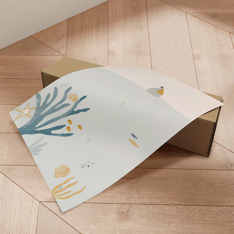 Plakat - Little Sailboat Undersea - Menina Lisboa